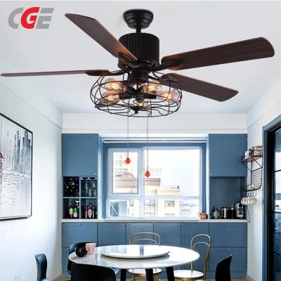 CGE-5224 Traditional ceiling fan with light