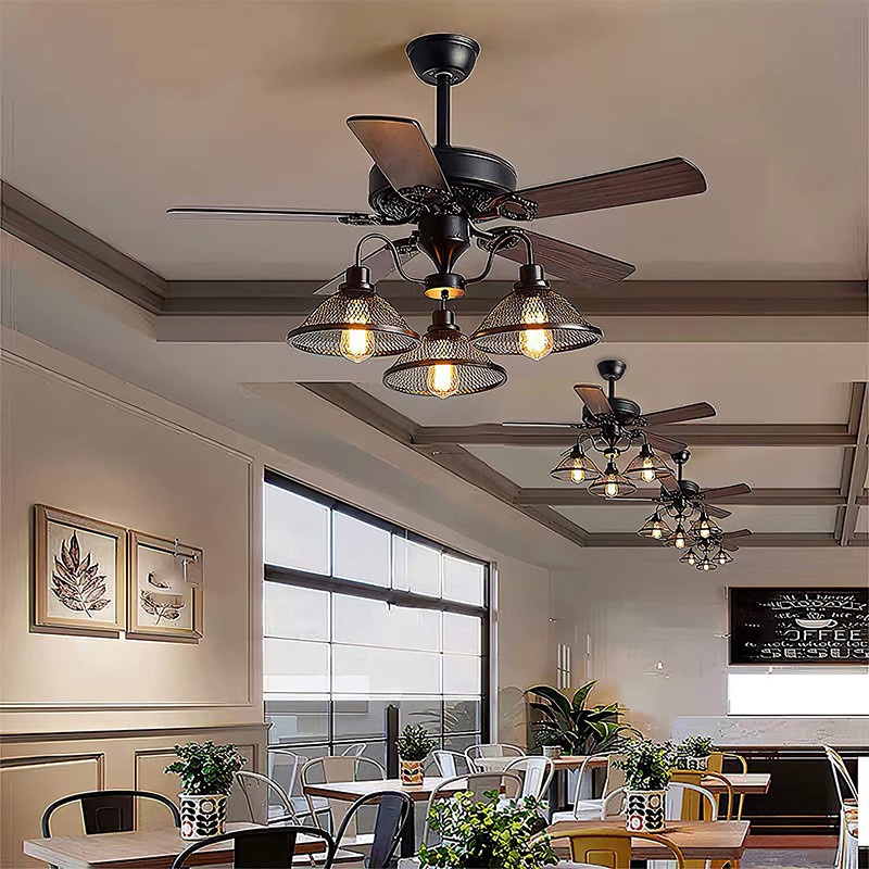 CGE-3010 Vintage-style ceiling fan with light