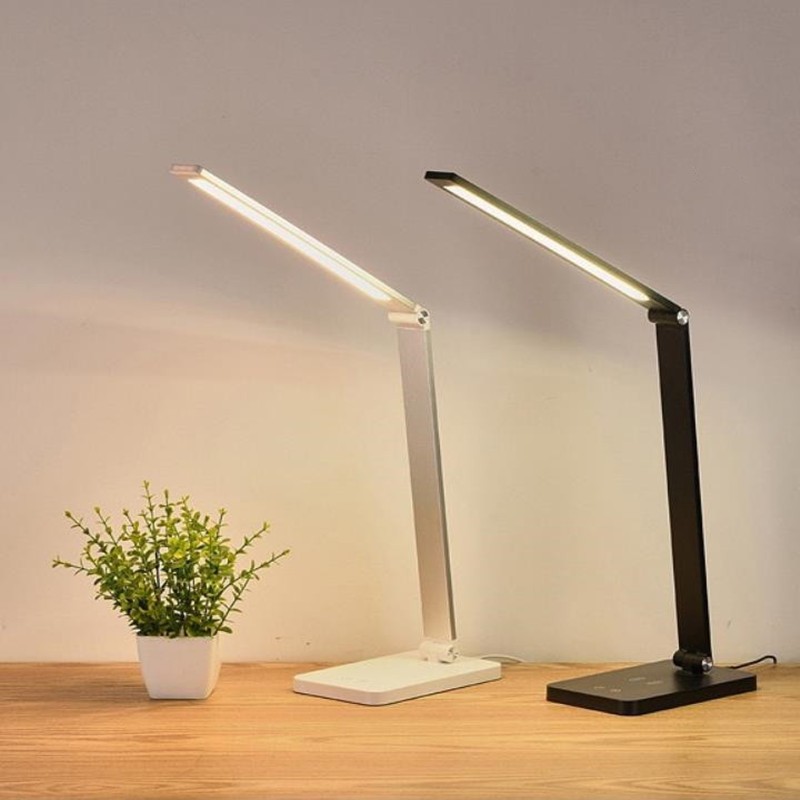 CGE-DEL-856  LED Desk Lamp with USB Charging Port