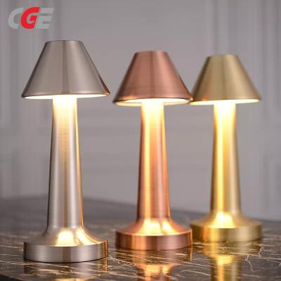 CGE-DEL-A06 3-Level Brightness Portable Table Lamp for Living Room Office Bedroom
